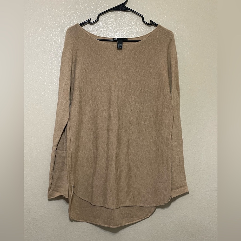 INC International Concepts Long-Sleeved Shirt. Size Large. No signs of wear. :)